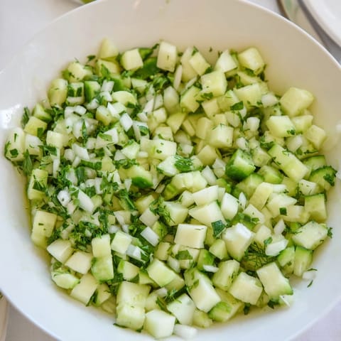 Simple Cucumber Dill Salad